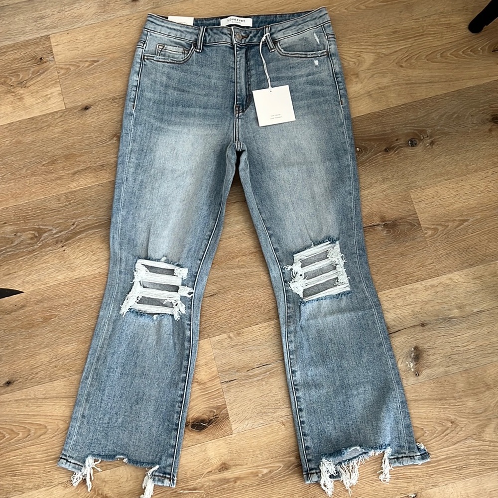 BRAND NEW LOVERVET HIGH-RISE LIGHT WASH DISTRESSED KICK FLARE JEANS